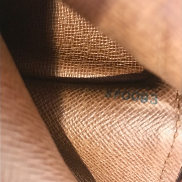 Authentic Louis Vuitton Papillon #6.7a - Picture 12 of 15